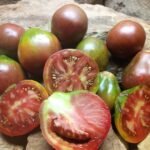 BLACK PEAR HEIRLOOM BLACK TOMATOES