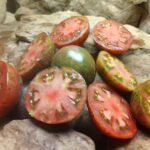 DARK STRIPED SWEETHEART SLICING TOMATOES