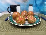 Dice Mystery Black Tomato Seeds.
