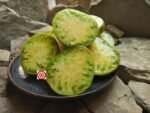 Large Bicolored Taiga Tomato