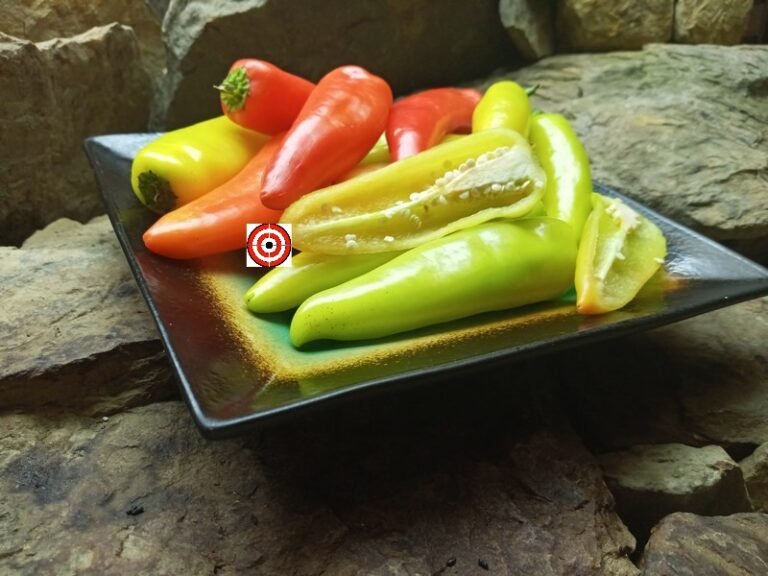 Hungarian Hot Wax PepperBounty Hunter SeedsHeirloom Seeds