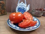 Clint Eastwoods Rowdy Red Tomato Beefsteak Tomatoes
