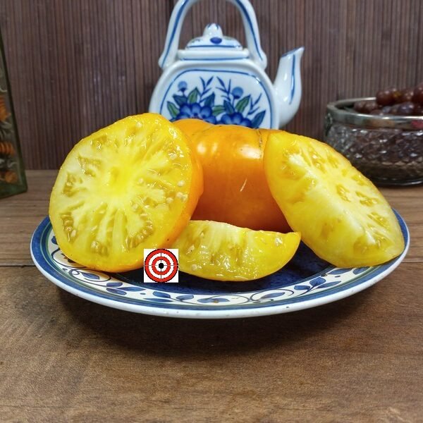 Bijskij Zeltyi Tomato Yellow Tomatoes
