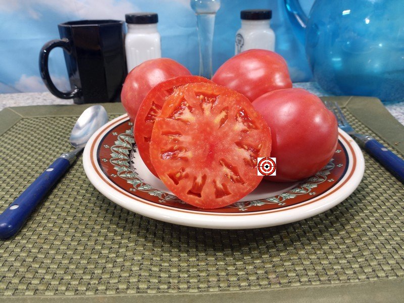 Lariskins Serdste Tomato